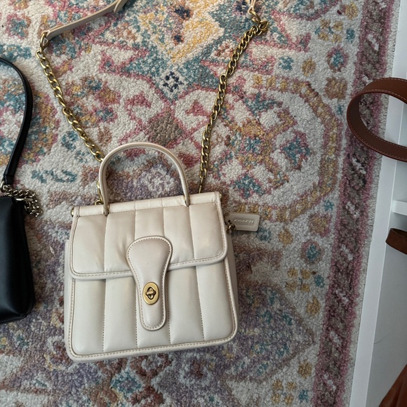 Coach Quilted Willis in Chalk - Picture 1 of 1